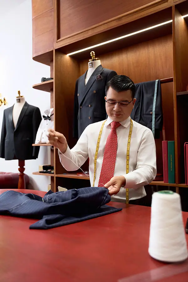 Binh Tailor - Final Craftsmanship