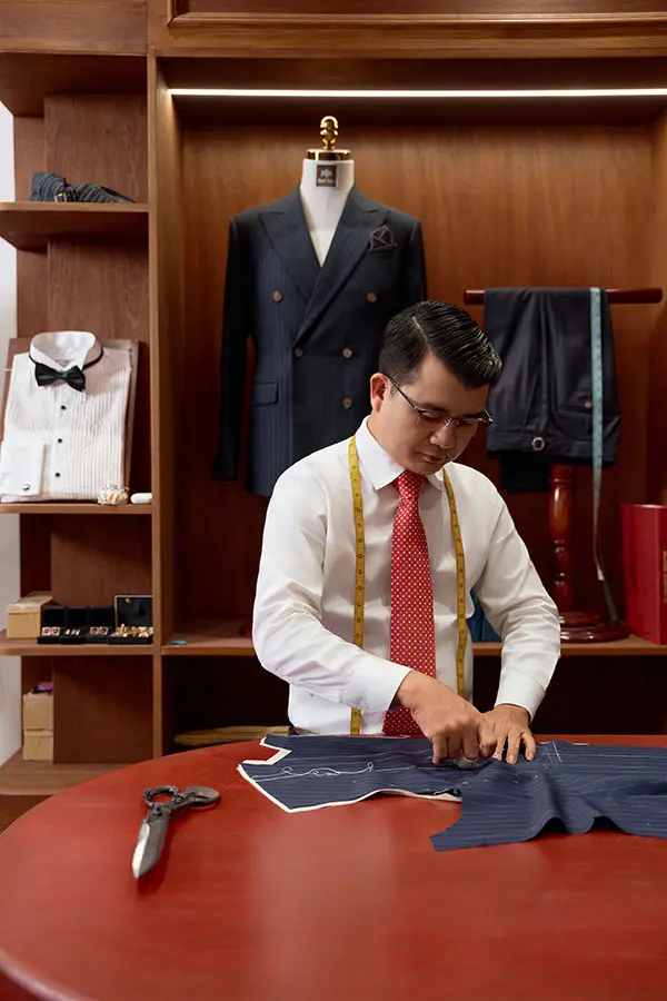 Binh Tailor - The True Meaning of Bespoke Tailoring
